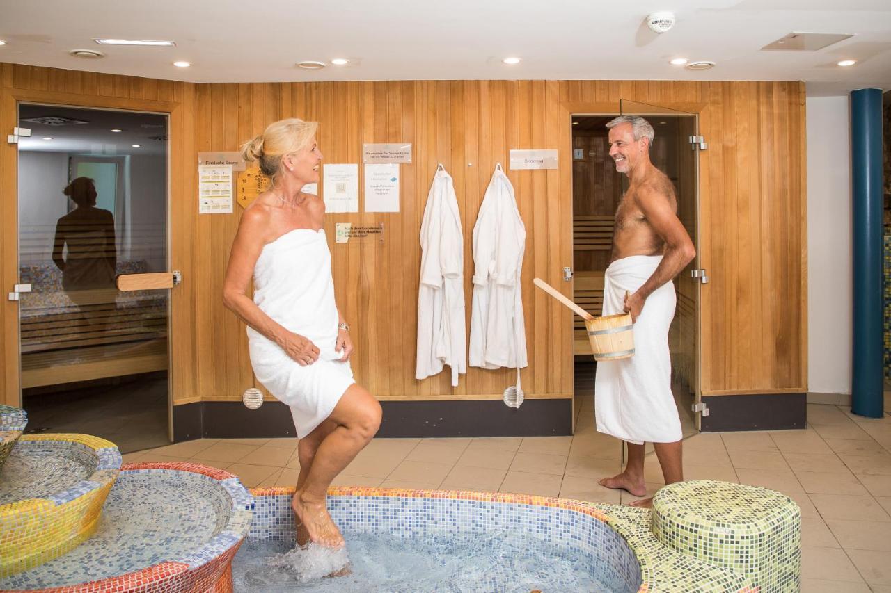 Gesundheit & Wellness Resort Бад-Миттерндорф Экстерьер фото